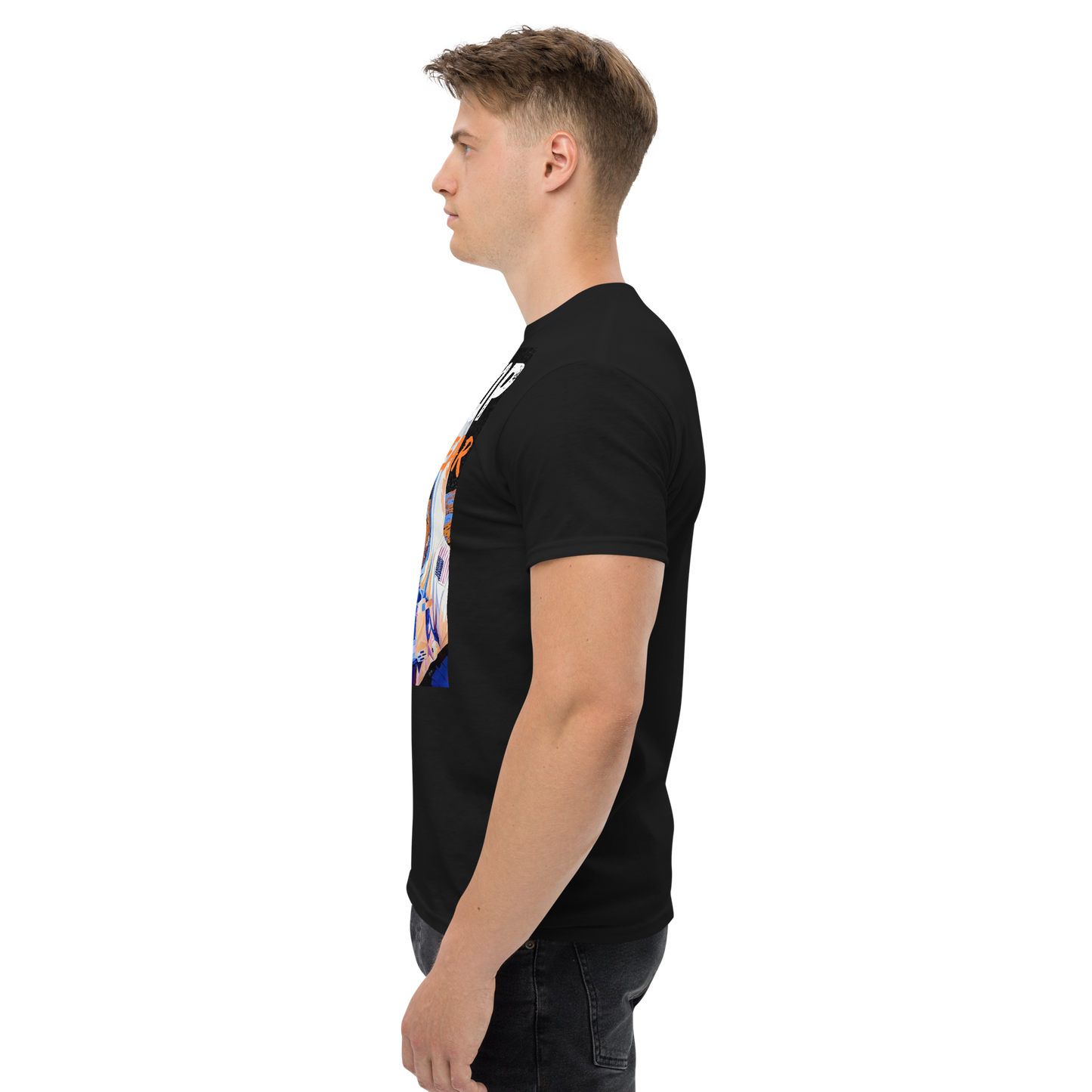 Men's graphics t-shirt with bold astronaut design for streetwear style