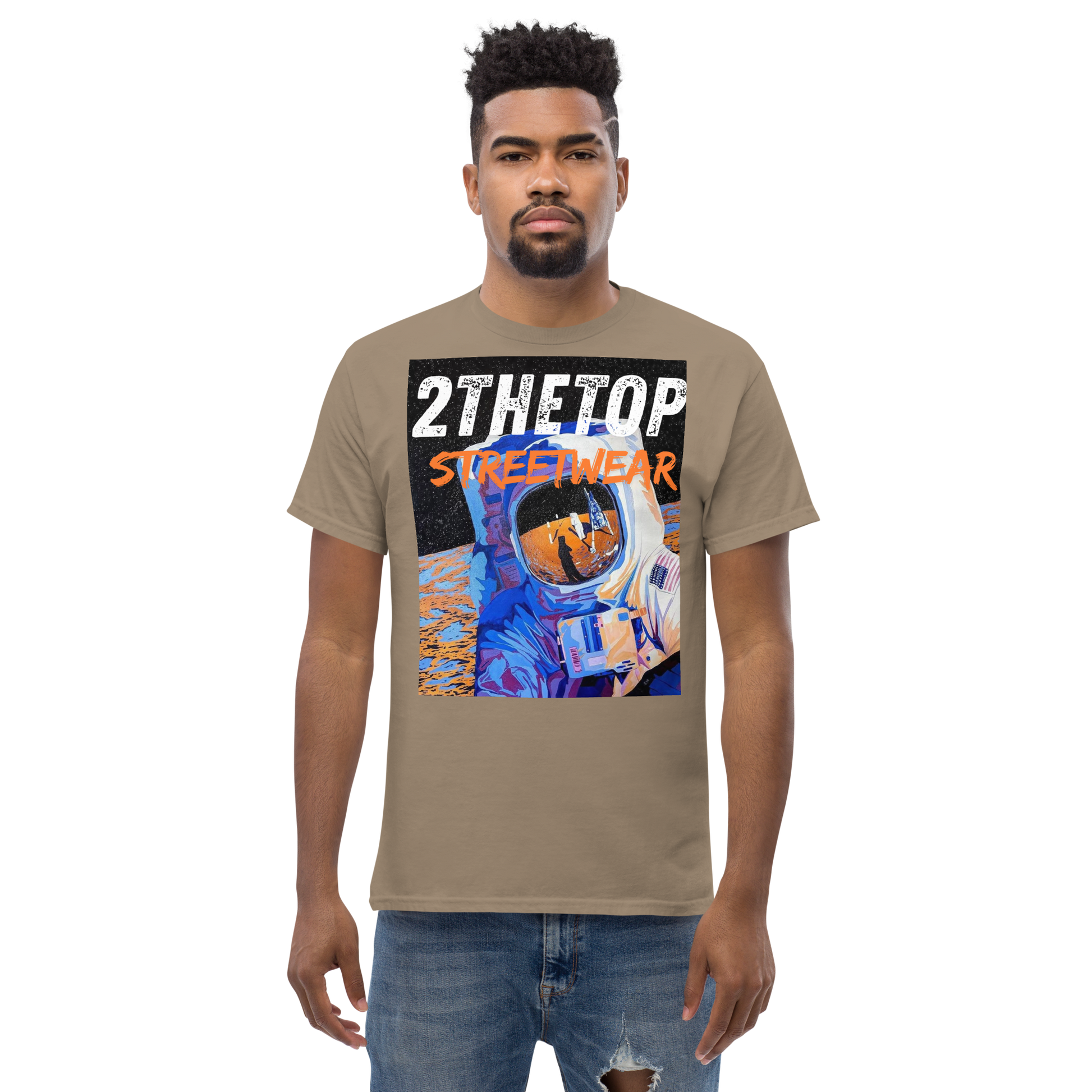Graphics t-shirt featuring astronaut design, breathable cotton streetwear tee for men