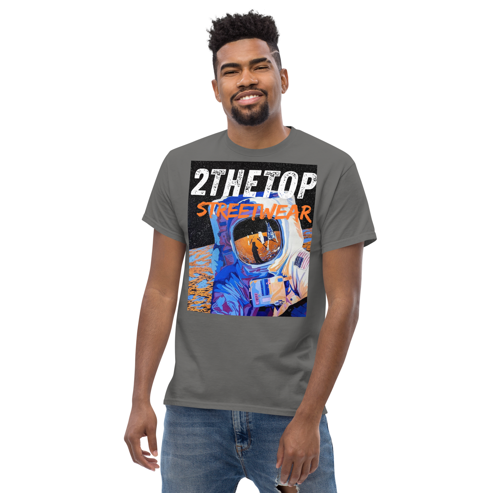Adult streetwear graphics t-shirt with astronaut design and breathable cotton fabric