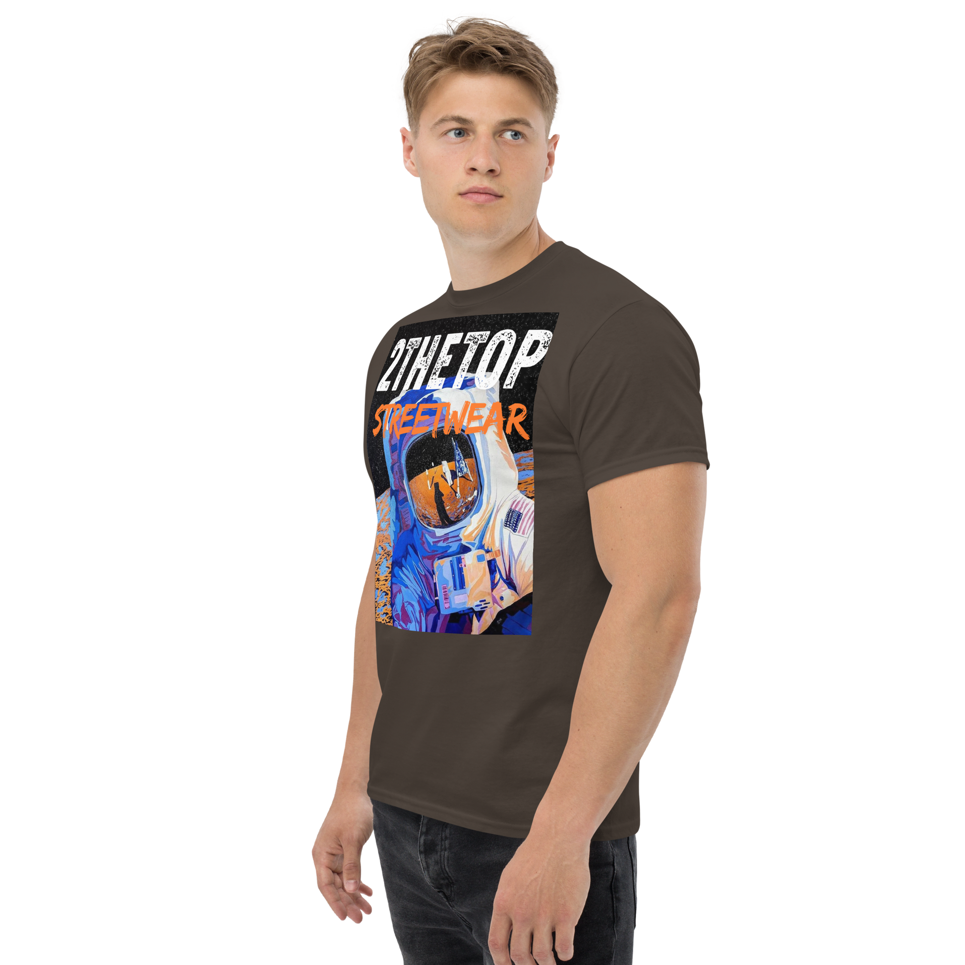 Streetwear graphics t-shirt with astronaut design for adult casual style