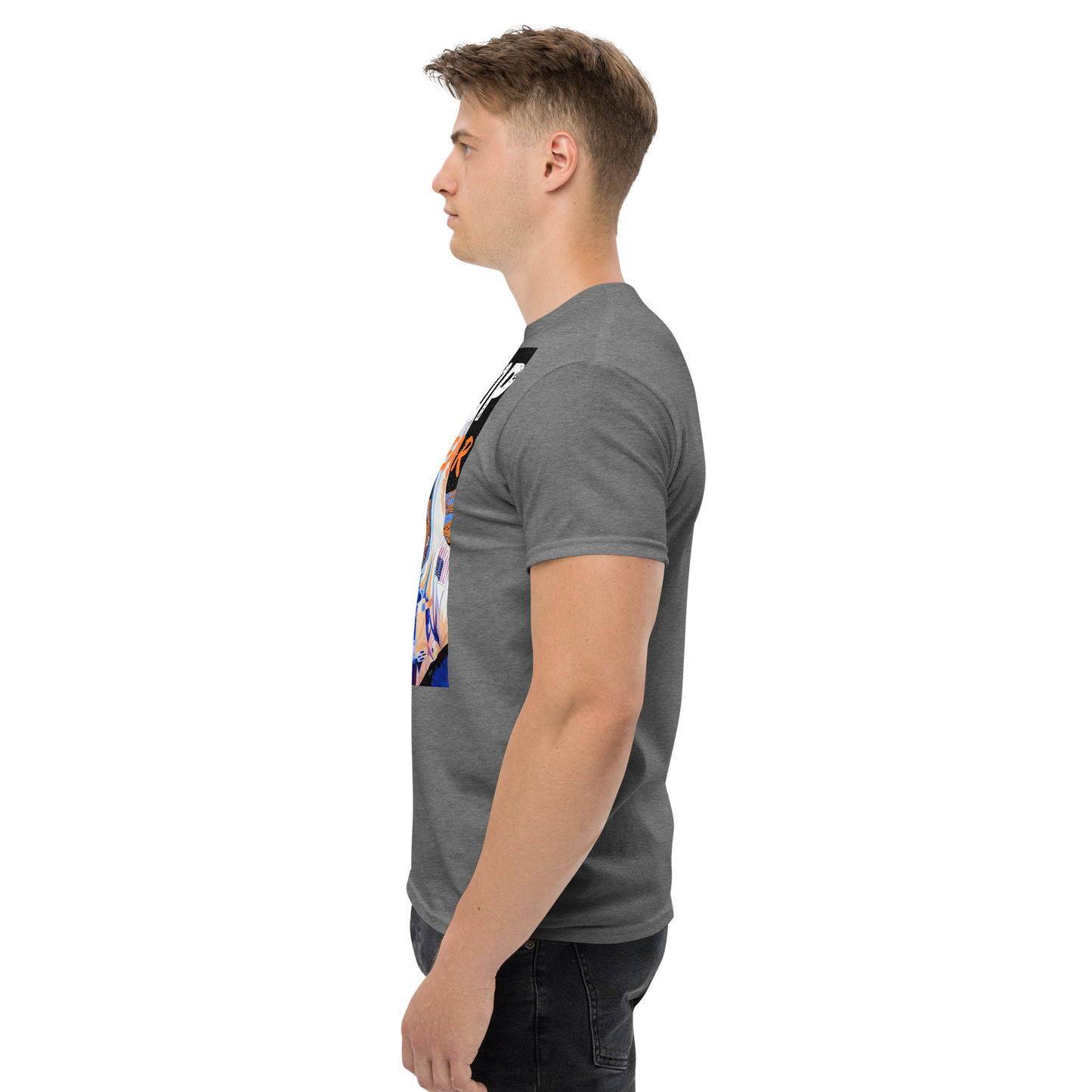Adult streetwear graphics t-shirt with bold astronaut design in cotton fabric